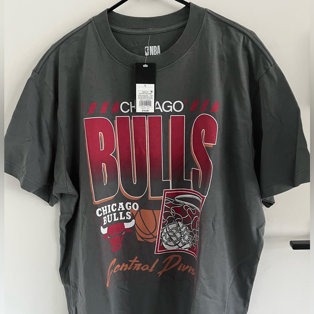 Gray Graphic Tee
